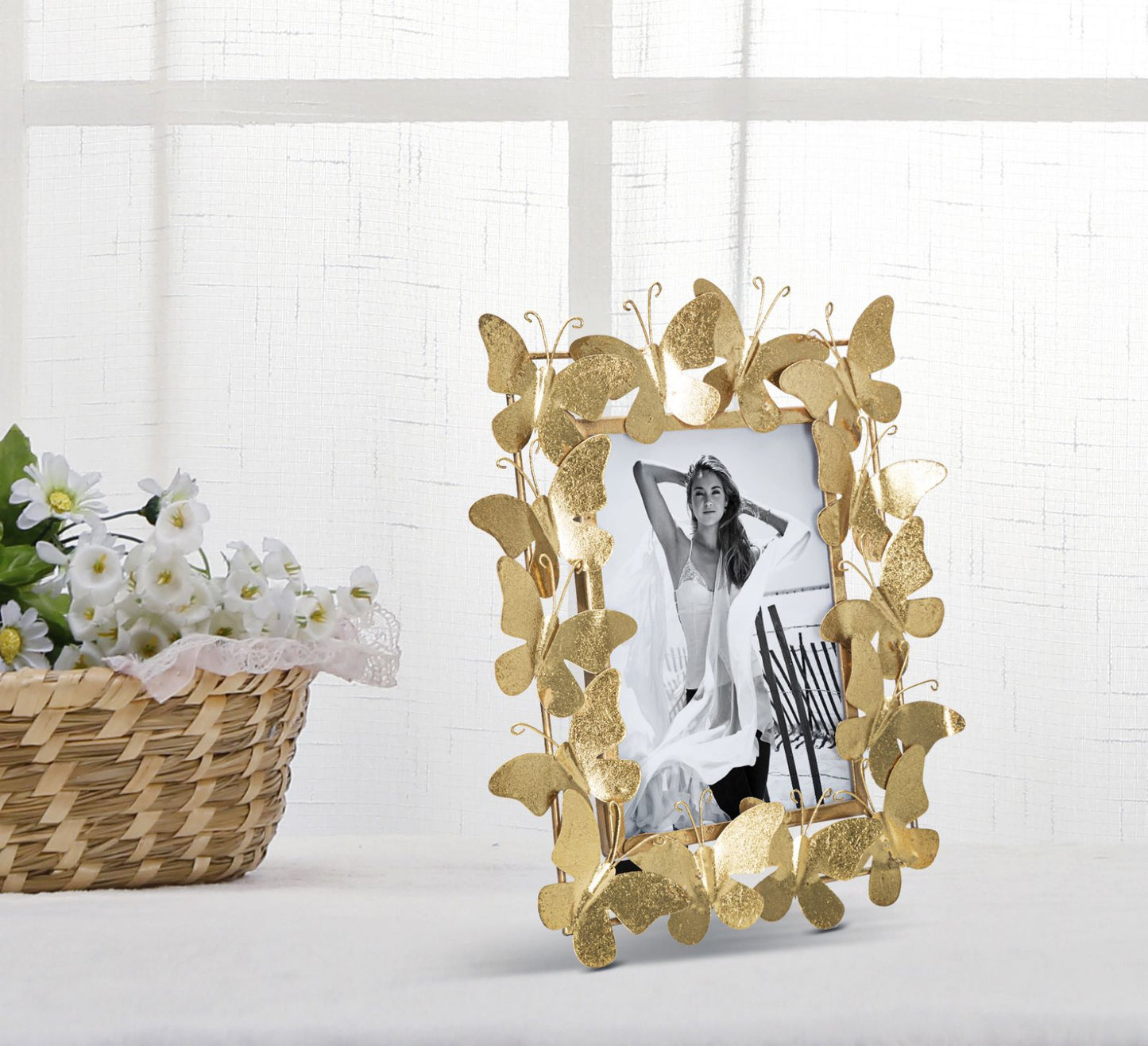 PHOTO FRAME BUTTERFLY GLAM CM 28X11,5X30,5 (INSIDE SIZES CM 15X20)