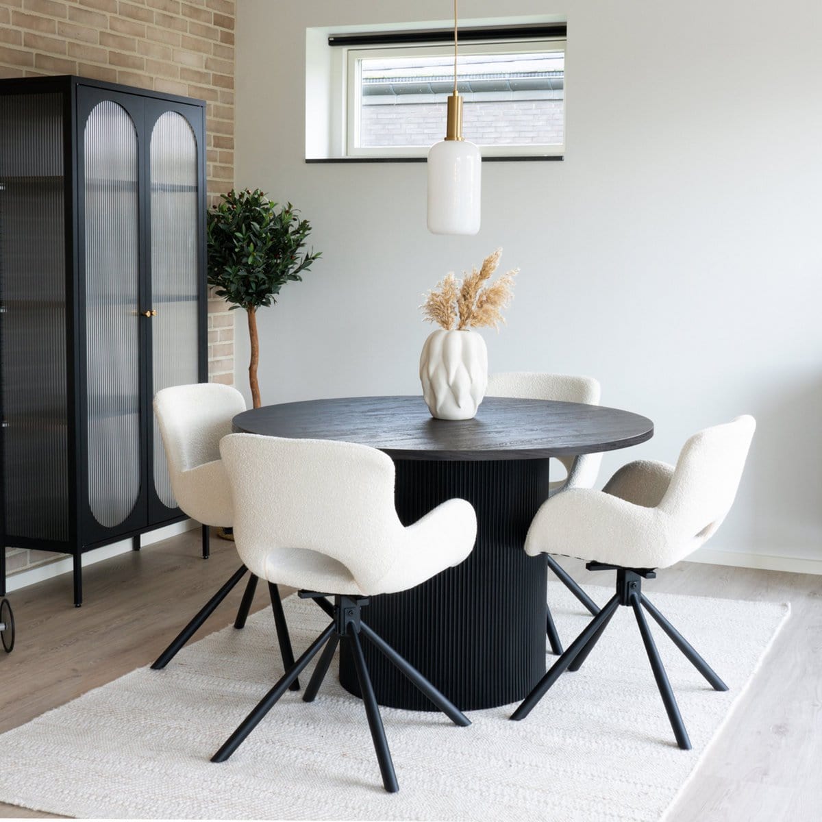 House Nordic ApS Amorim Dining Chair - Eetkamerstoel, in bouclé gebroken wit met draaiknop - Set van 2