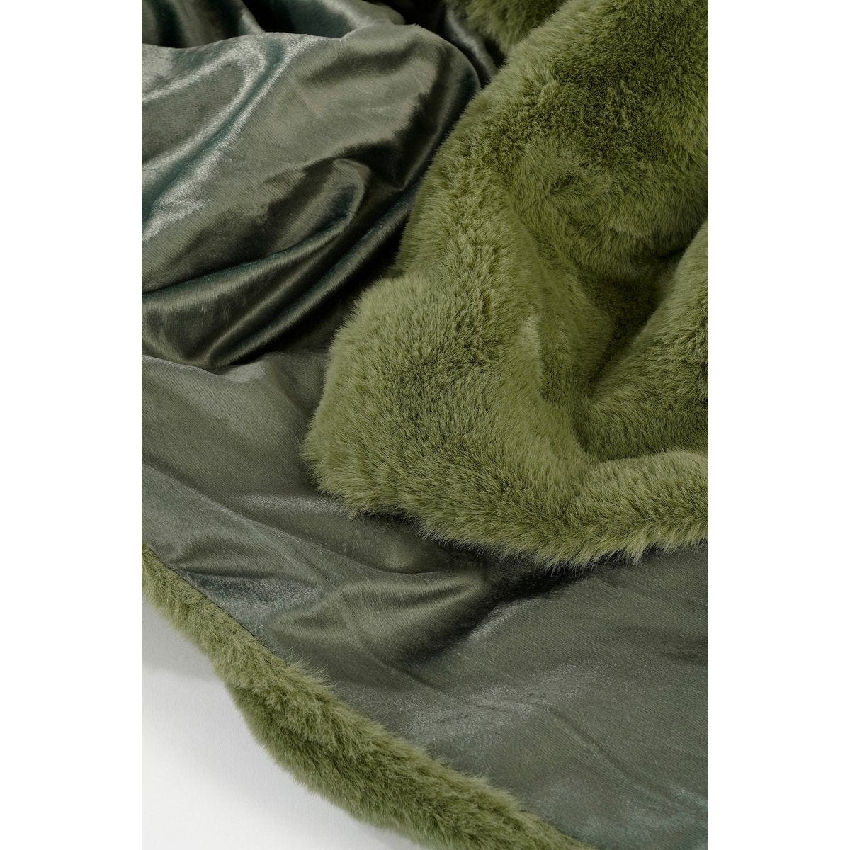 In The Mood Bronte Fleece Deken - L200 x B150 cm - Donkergroen