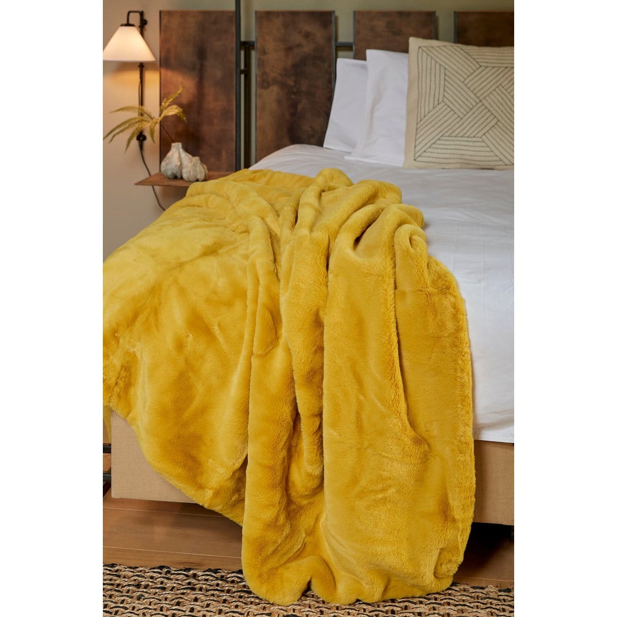 In The Mood Bronte Fleece Deken - L200 x B150 cm - Geel