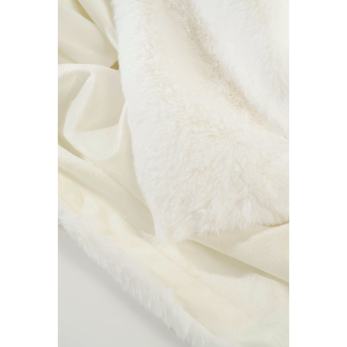 In The Mood Bronte Fleece Deken - L200 x B150 cm - Wit