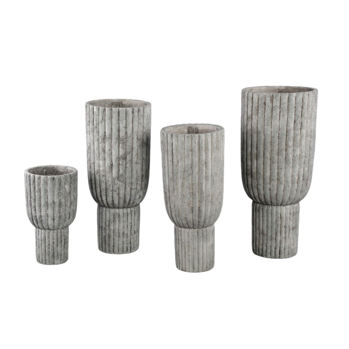 PTMD Cinne Grey cement geribbelde pot op voet rond L