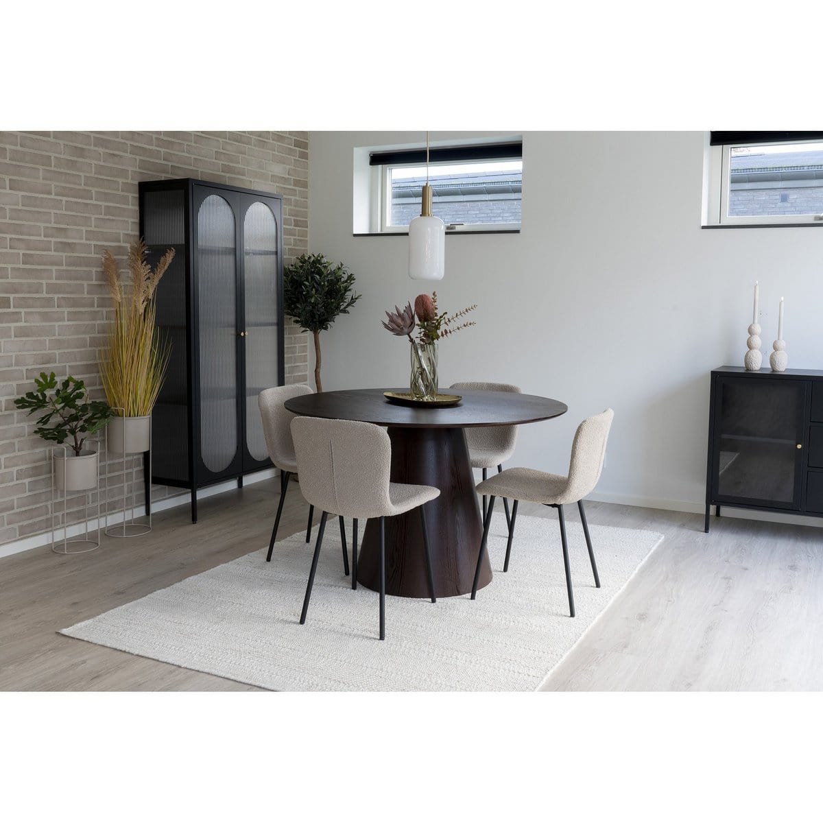 House Nordic ApS Halden Dining Chair - Eetkamerstoel in bouclé, beige met zwarte poten, HN1233 - set van 2