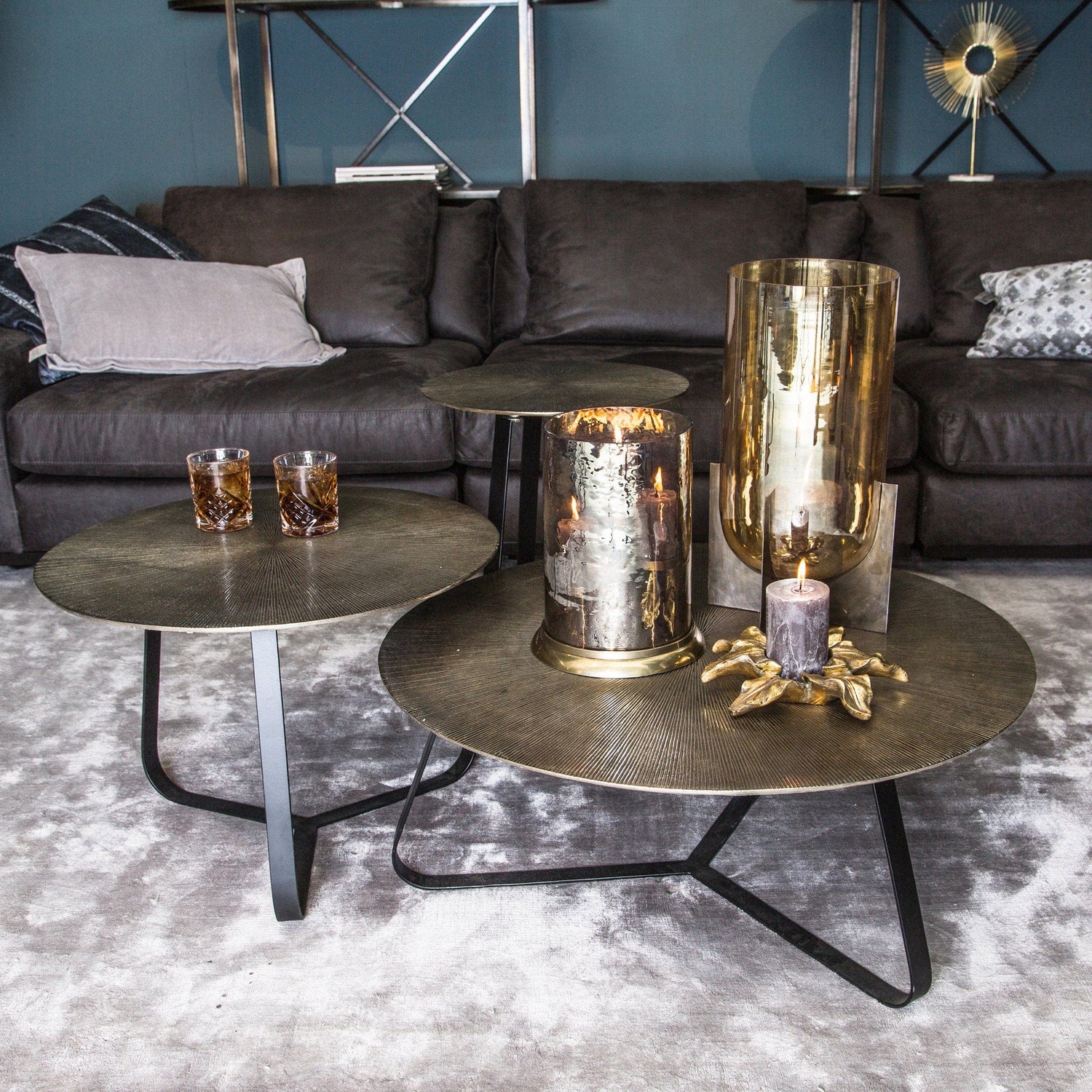 PTMD Kae Gold aluminium sidetable ijzeren frame rond L