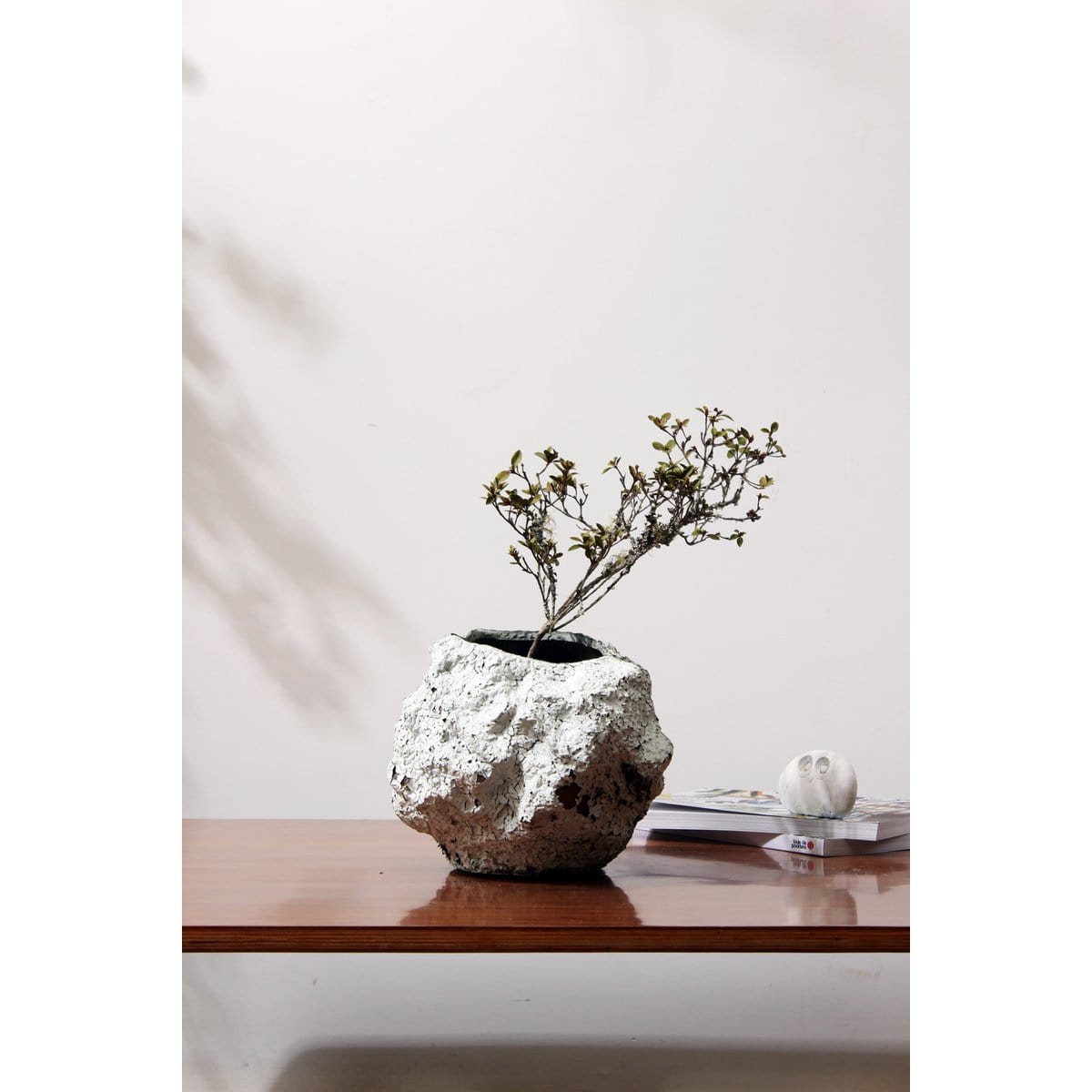 Element Accessories Keramische vaas m. look van rock, trendy natuurlijk design.CHU20WH