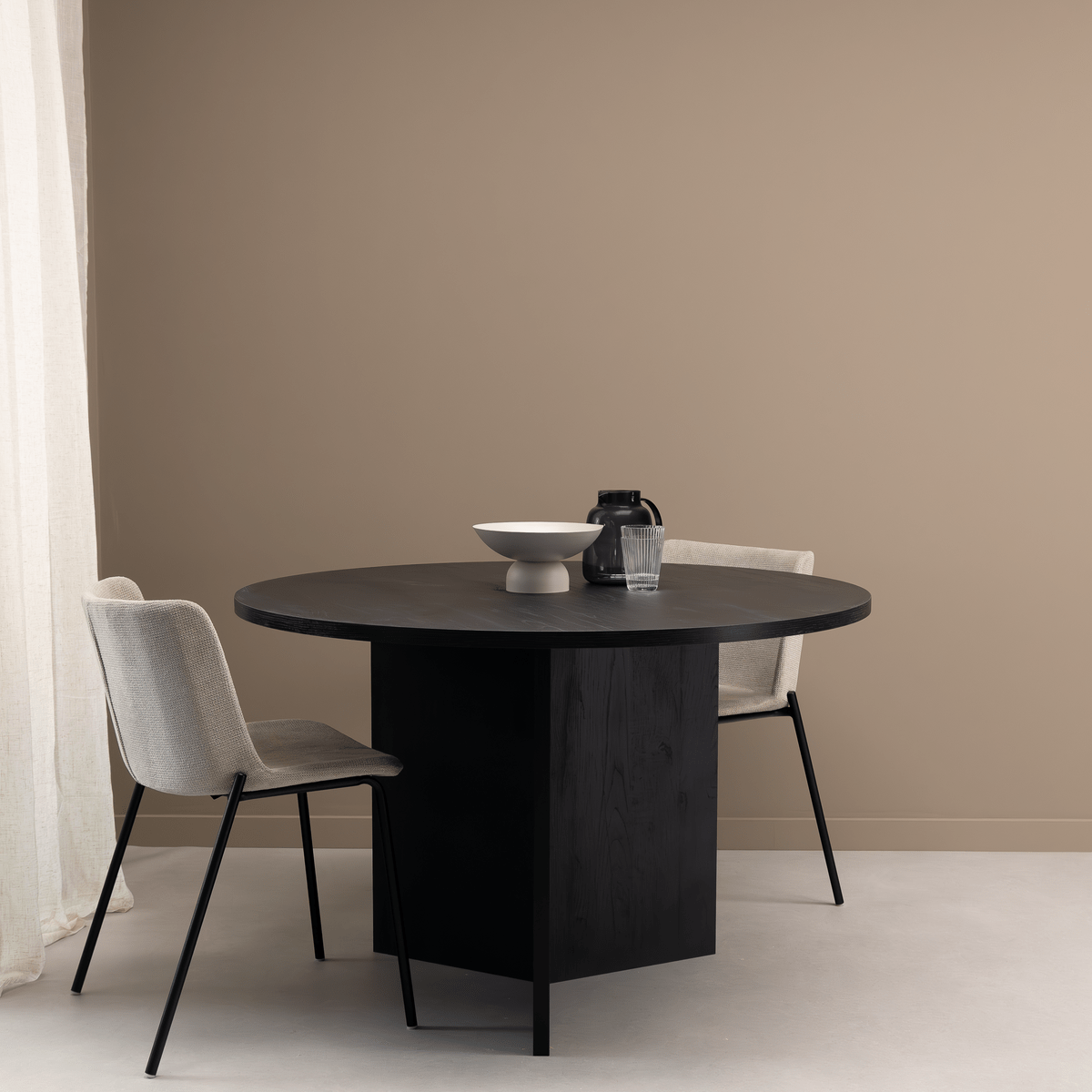 Stalux Ronde Eettafel Mae, 140cm, kleur zwart eiken