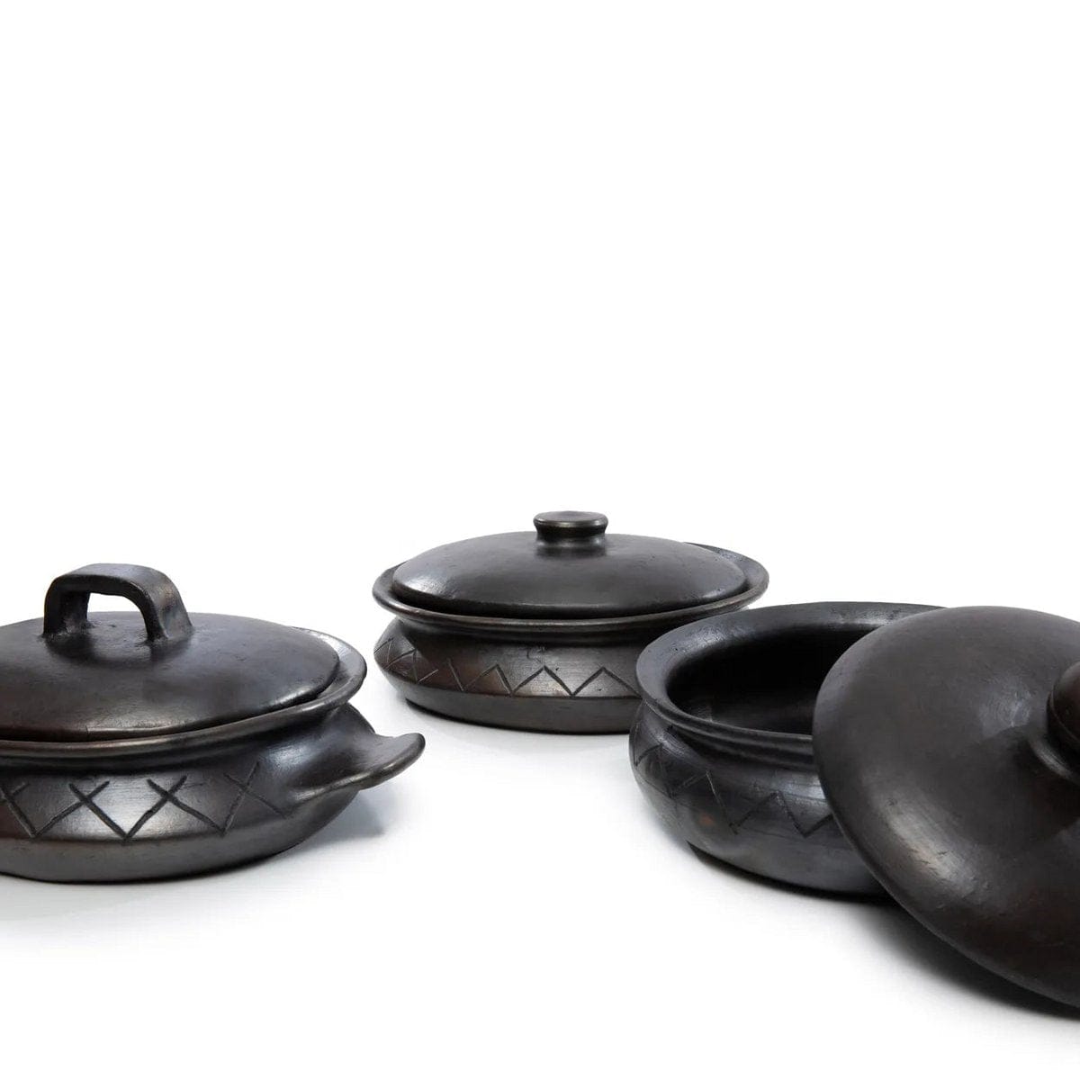 Bazar Bizar The Burned Oval Pot Met Patroon en zijhandgrepen - Zwart