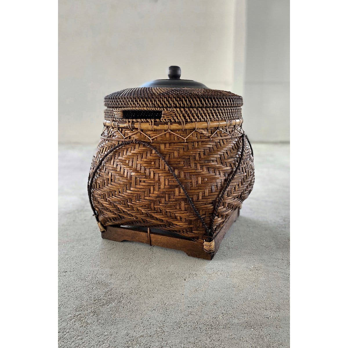 Bazar Bizar The Colonial Basket - Natuurlijk bruin