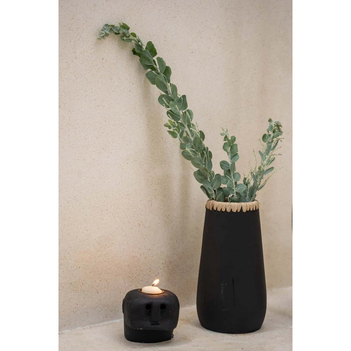 Bazar Bizar The Sneaky Vase - Zwart Naturel - M