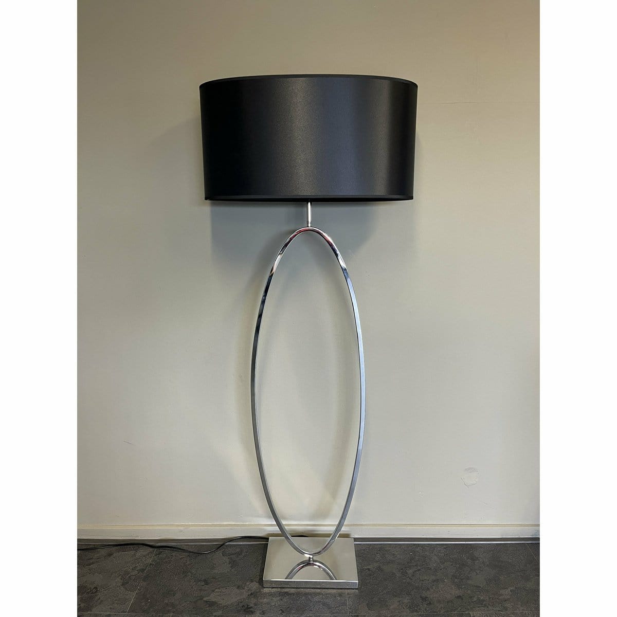 Luxury Living B.V. XL Ringlamp Chroom